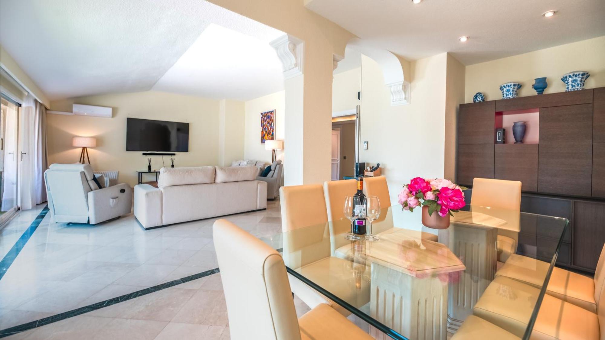 Penthouse Boutique Suite Marbella Exterior foto